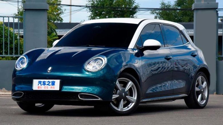 Китайский электромобиль ora