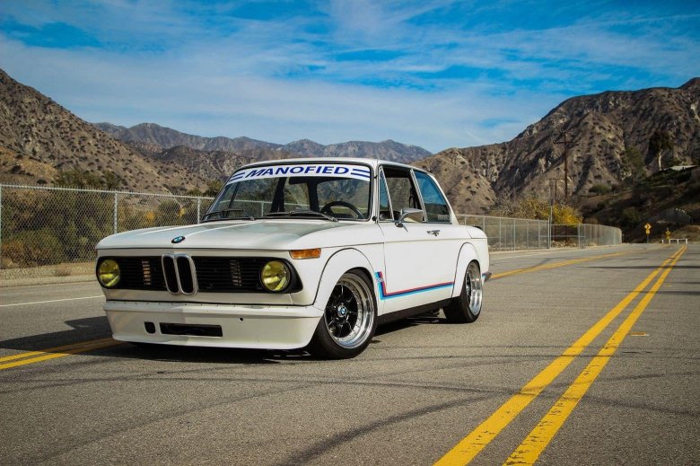 Bmw 2002 turbo racing