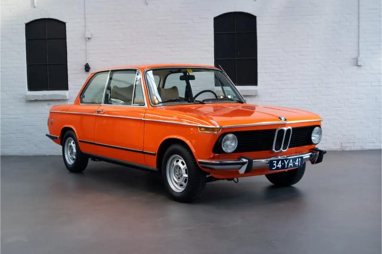 Bmw 2002 touring