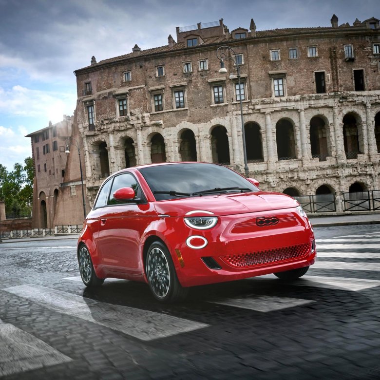 Fiat 500 2024