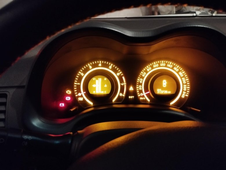 Приборная панель тойота королла 150