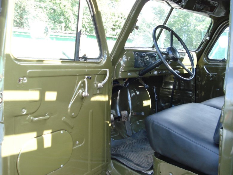 Зил 157 салон