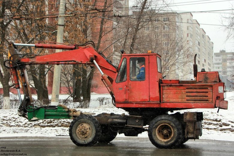 Экскаватор эо 3322