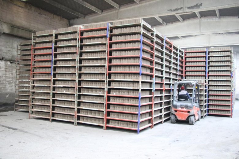Склад стеллажи
