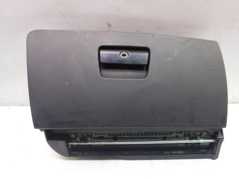 Bmw e91 бардачок