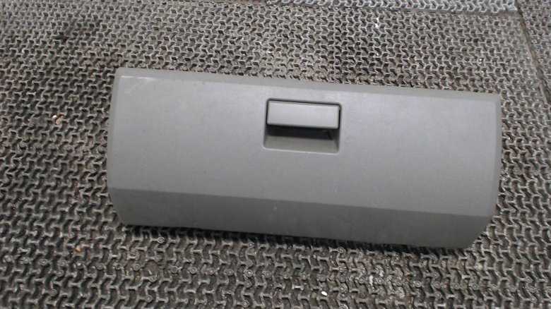 Бардачок джили мк кросс