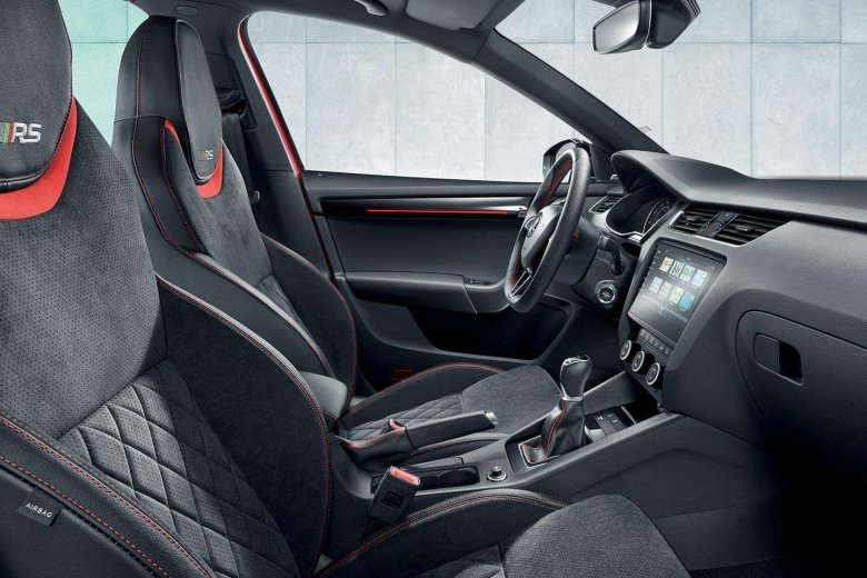 Skoda octavia rs 2017 interior