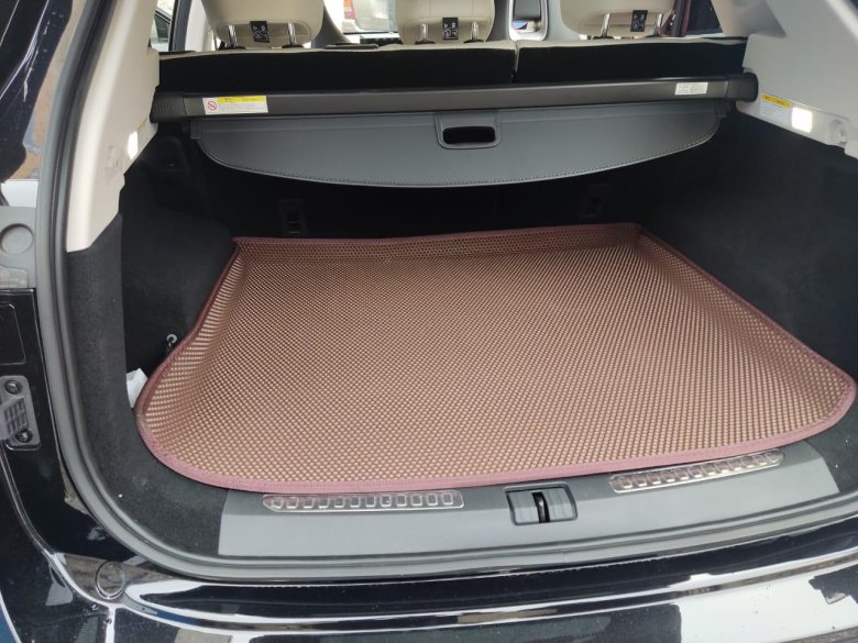 Коврик в багажник