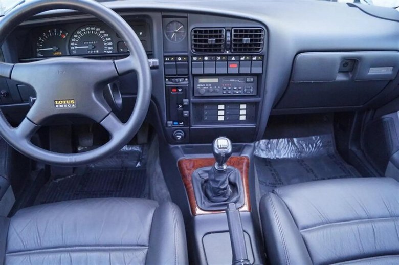 Opel lotus omega салон