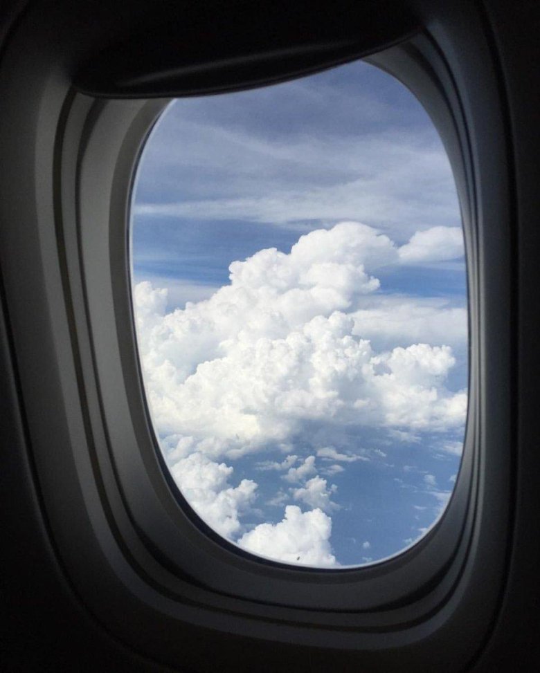 Окна самолета