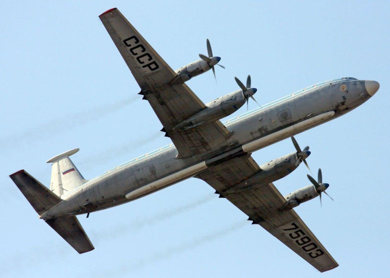 Самолет радиоэлектронной разведки ил-20