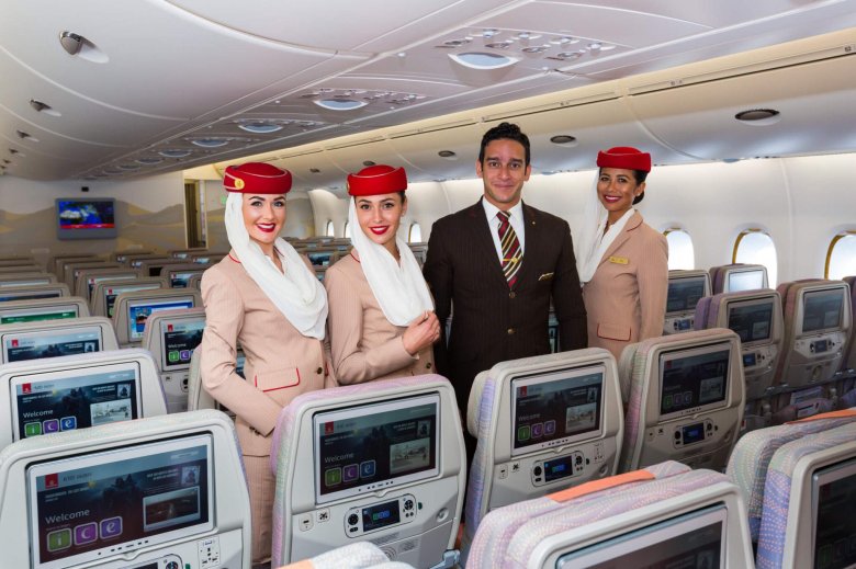 Стюардессы emirates