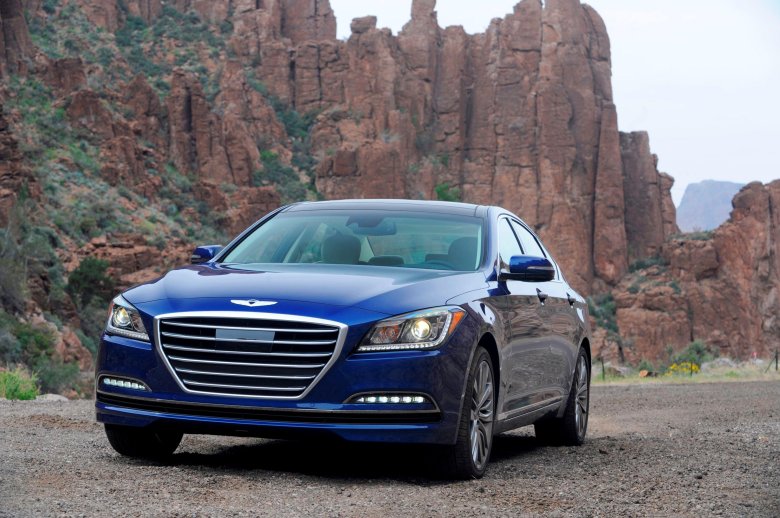 Hyundai genesis sedan 2015