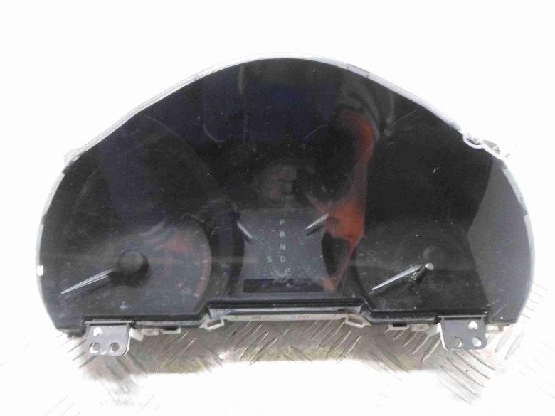 Щиток приборов хайлендер 2