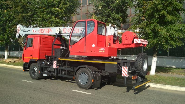 Автомобиль автокран