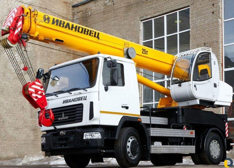 Автомобильный кран ивановец 25т