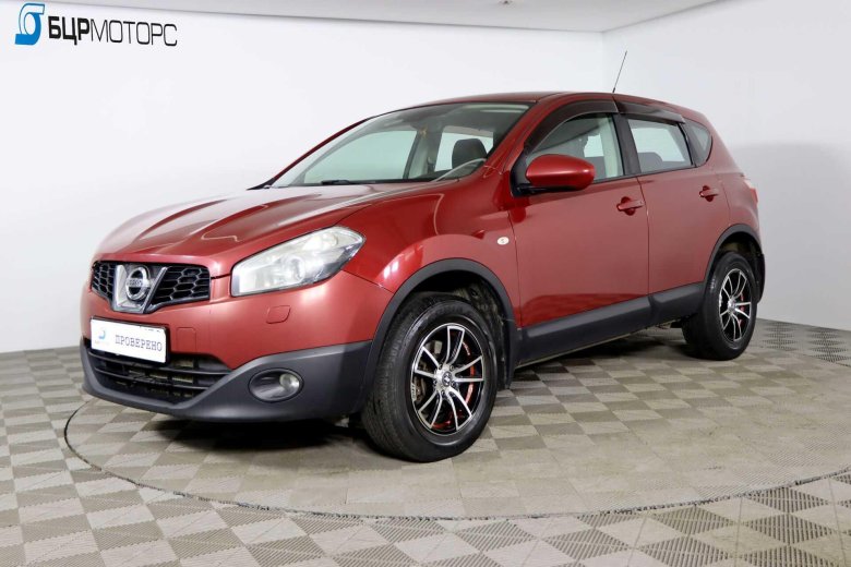 Nissan qashqai 2010 2.0
