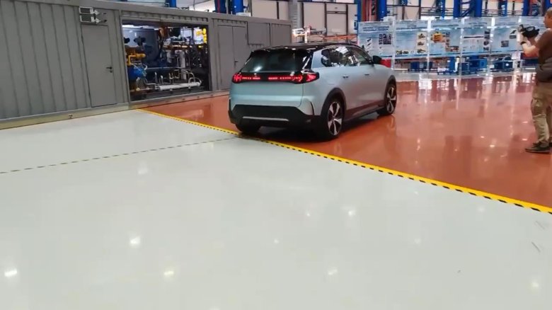 Электромобиль e-neva алмаз-антей