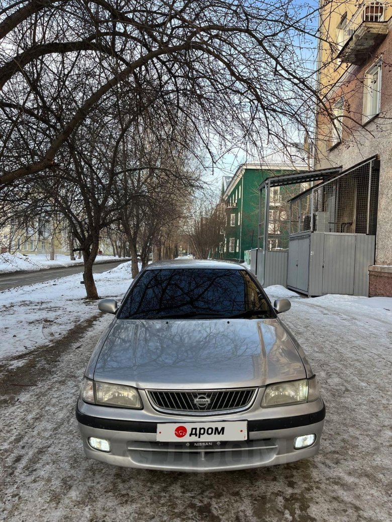 Nissan sunny 2001