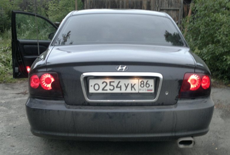 Hyundai sonata iv