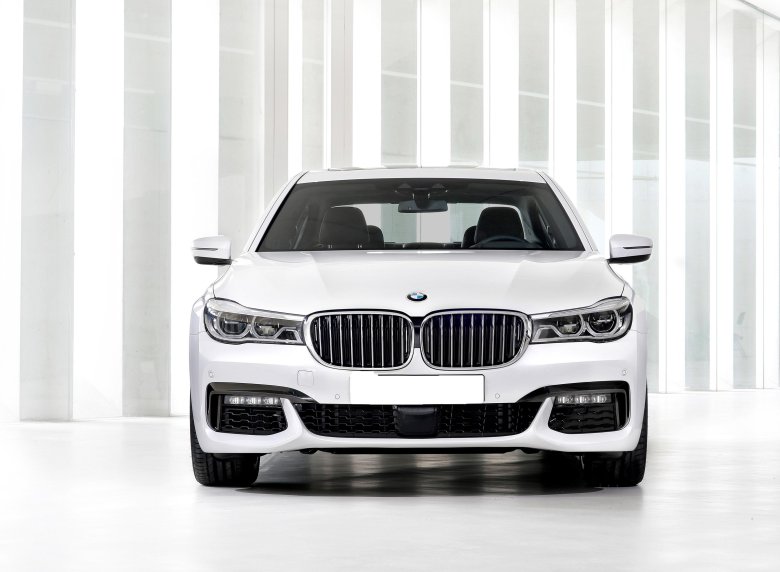Bmw 750 li xdrive