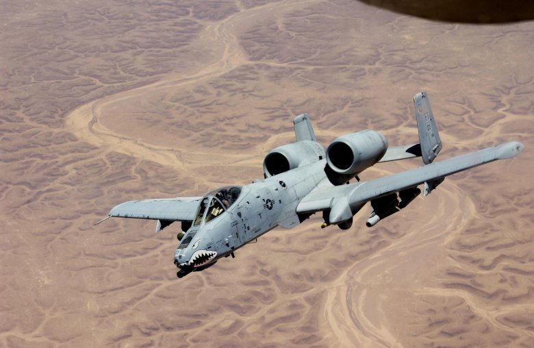 A 10 thunderbolt ii