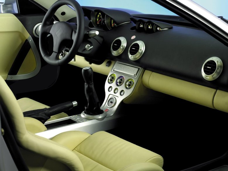 Mitsubishi eclipse 2000 салон