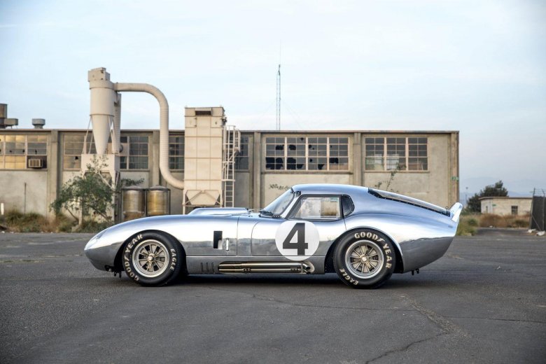Shelby daytona coupe 1964г