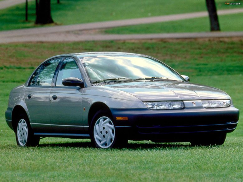 Седан сатурн 1996