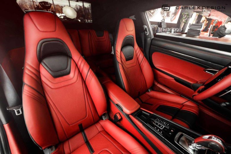 Красный салон порше 911