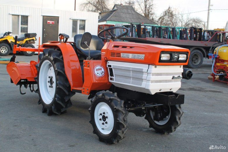 Японский минитрактор кубота