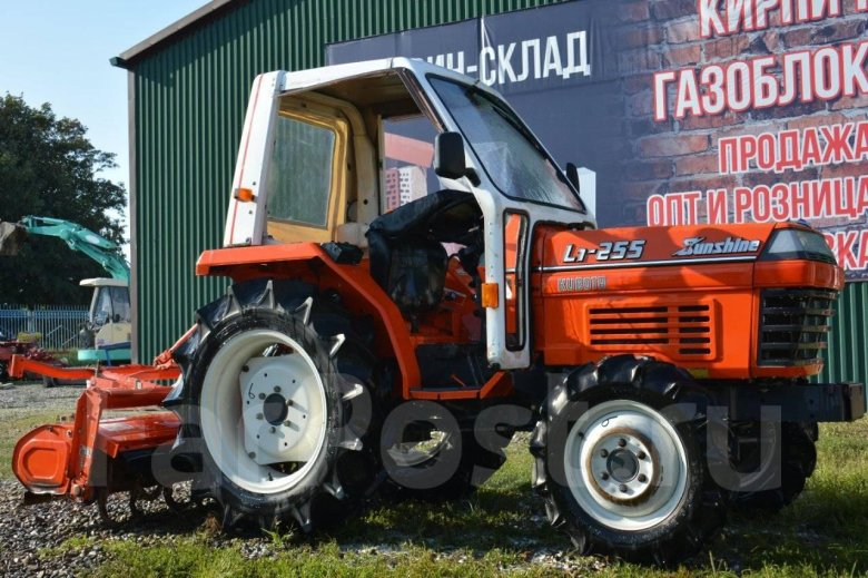 Кубота трактор l1 255