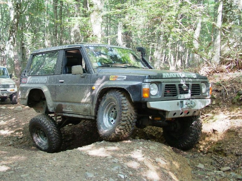 Nissan patrol 90