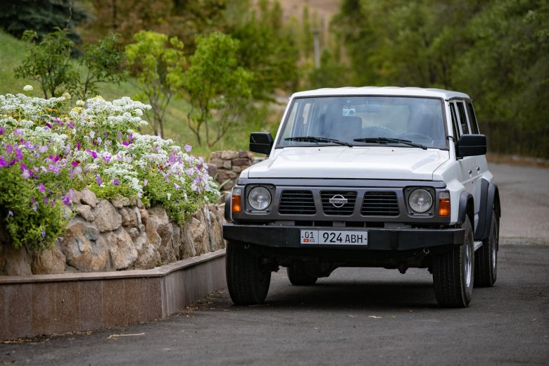 Nissan patrol 2