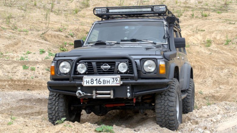 Nissan patrol y60