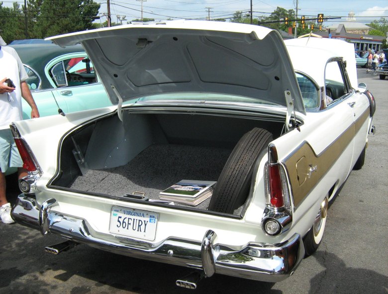 Plymouth fury 1956