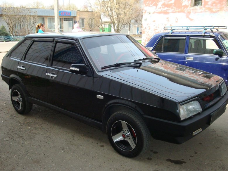 Лада ваз 2109 черная