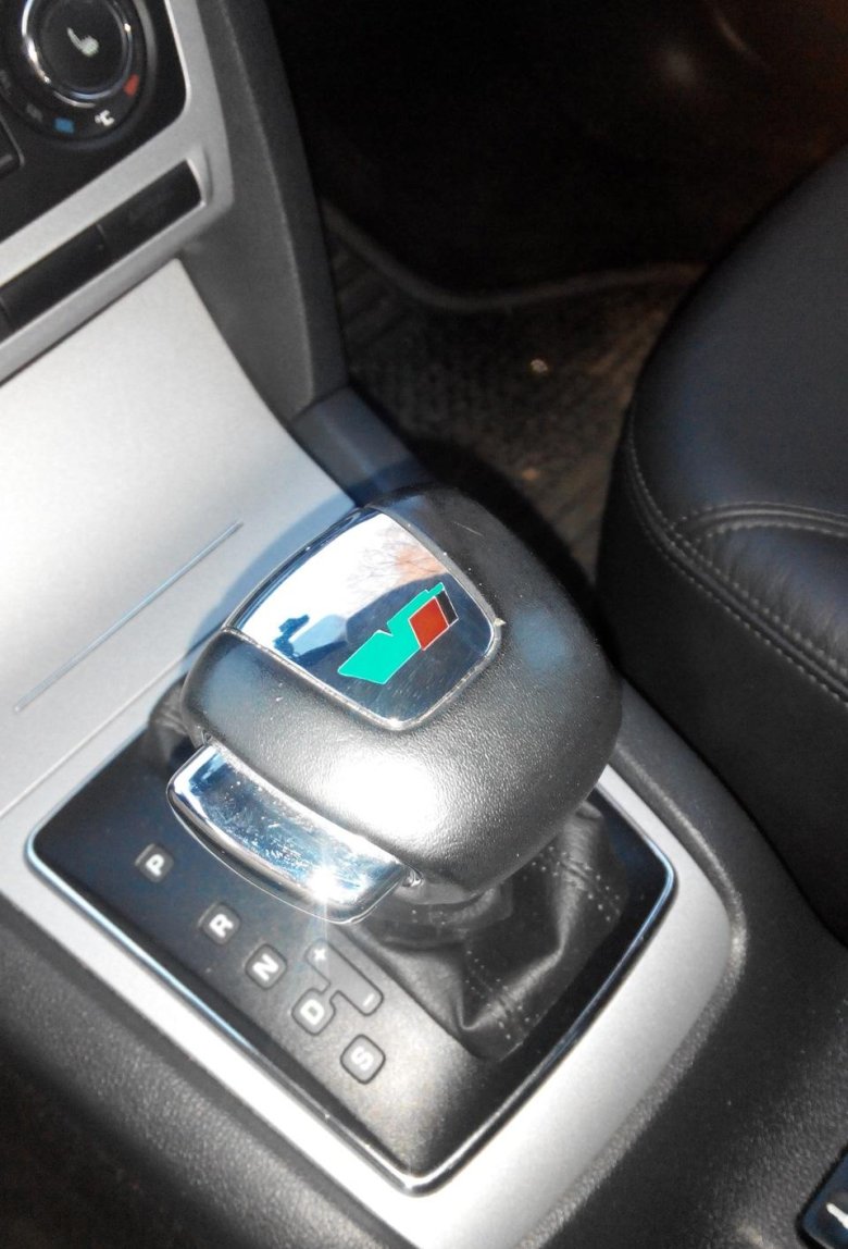 Octavia a5 ручка акпп