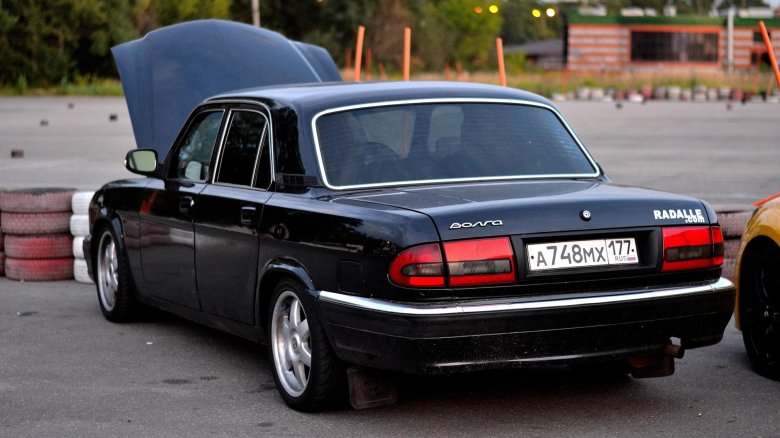 Волга газ 31105 черная тюнинг