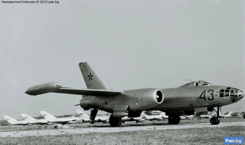 Фронтовой бомбардировщик ил-28