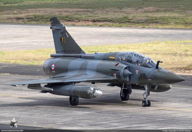 Dassault breguet mirage 2000