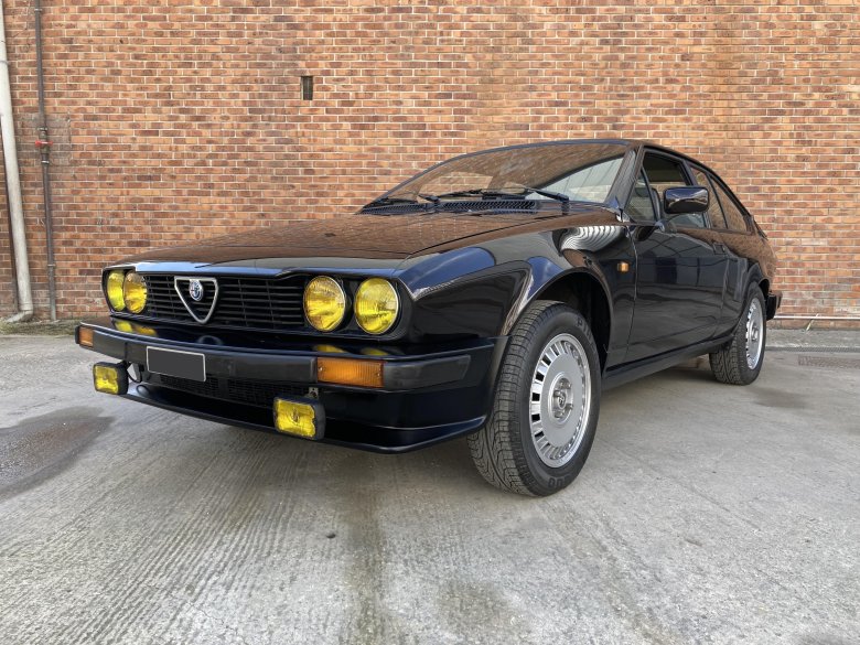 Alfa romeo gtv6