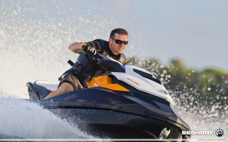 Гидроцикл gtr 215