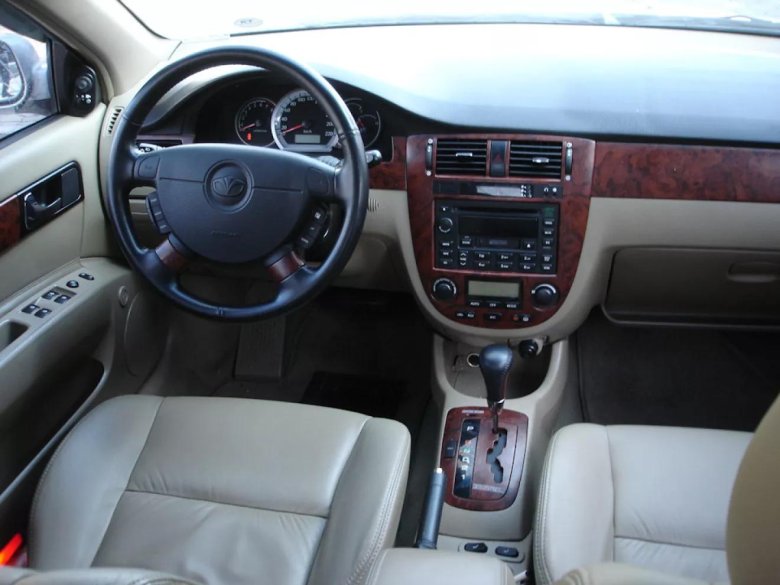Chevrolet lacetti 2004 салон
