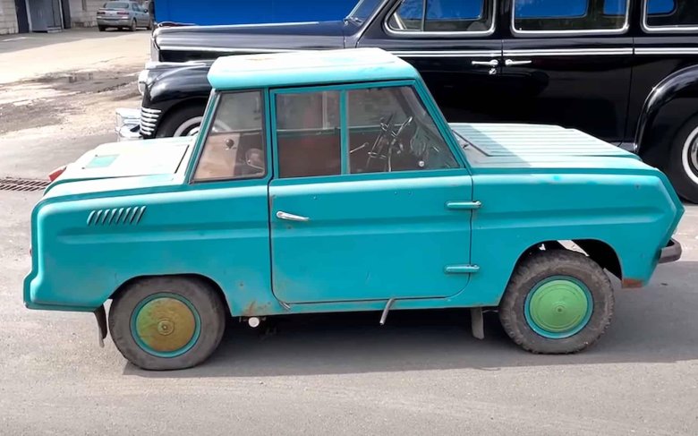 Автомобиль инвалидка смз с-3д