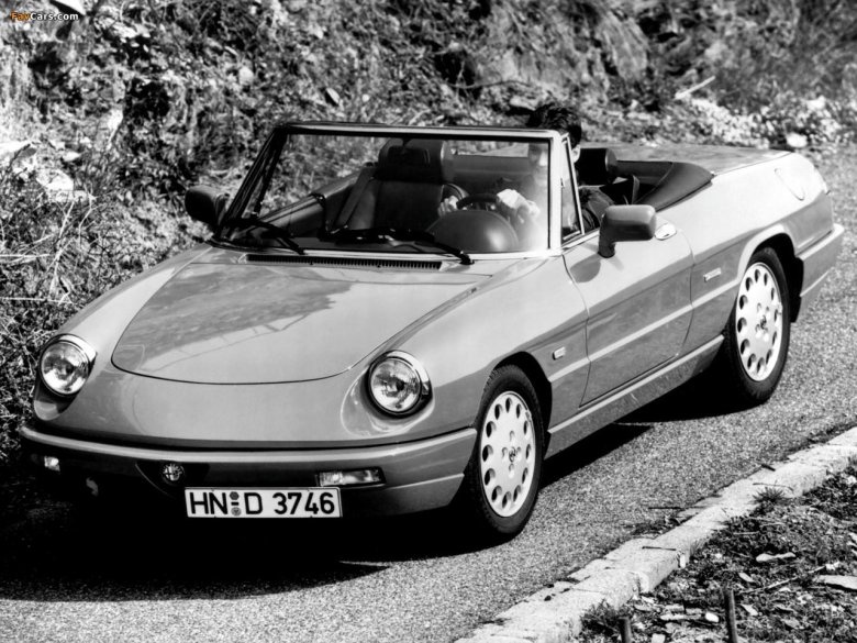 Alfa romeo spider 1990