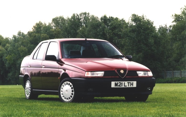 Alfa romeo 155 1992
