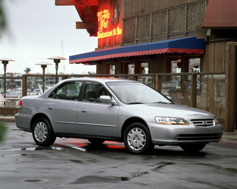 Honda accord 6 2001