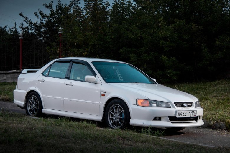 Honda accord 6 euro r