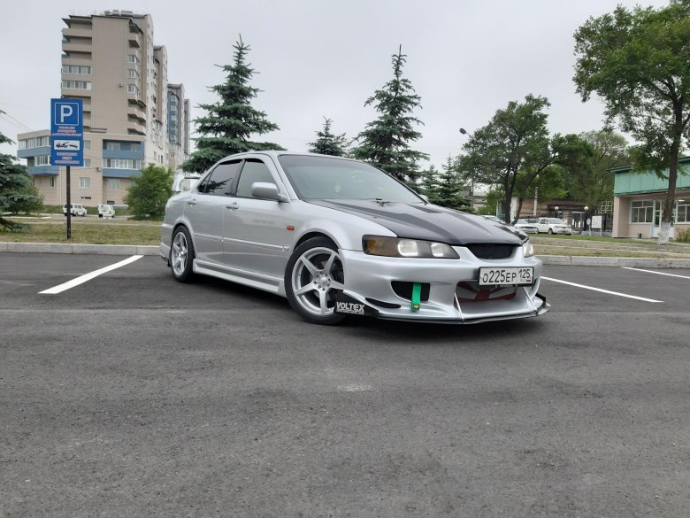 Honda accord 6 cf4